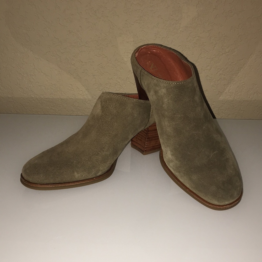 🆕Spanish Heeled Leather Mules, Natalia Blanco, 8